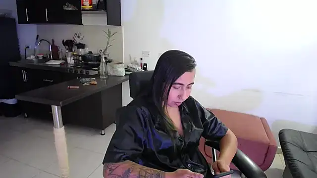 aria jhonsson online show from September 10, 4:50 pm