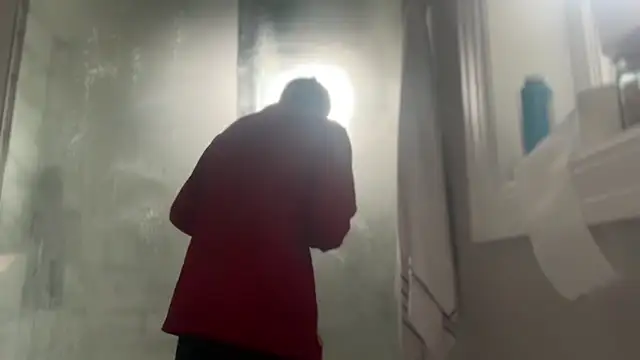 69woodinson online show from December 18, 1:15 pm