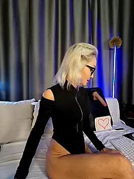 Milforja online show from February 17, 6:49 pm