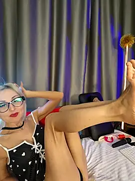 Milforja online show from April 13, 3:38 pm