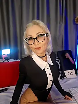 Milforja online show from May 8, 5:06 pm
