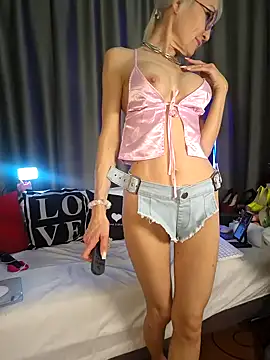 Milforja online show from April 5, 2:24 pm