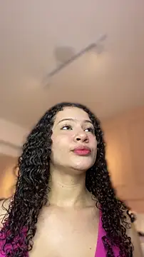 SHARONN     online show from March 30, 4:25 am