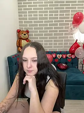 BeatriceReeves online show from February 12, 1:05 am