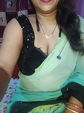 Snapshot of Sexy_Mona_Bhabhi chatting on June 21, 6:14 pm Sexy Mona Bhabhi online show from June 21, 6:14 pm