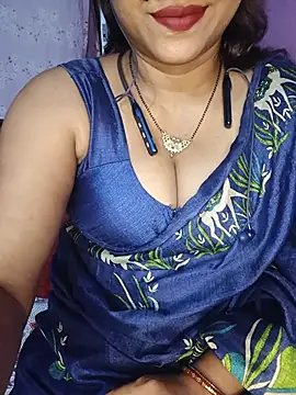 Snapshot of Sexy_Mona_Bhabhi chatting on July 10, 6:30 pm Sexy Mona Bhabhi online show from July 10, 6:30 pm