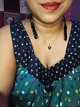 Snapshot of Sexy_Mona_Bhabhi chatting on June 17, 6:51 pm Sexy Mona Bhabhi online show from June 17, 6:51 pm