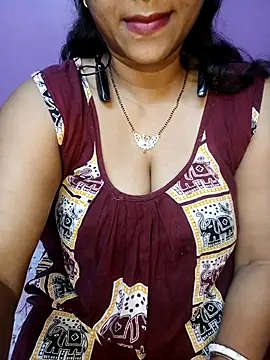 Sexy Mona Bhabhi online show from March 18, 6:31 pm