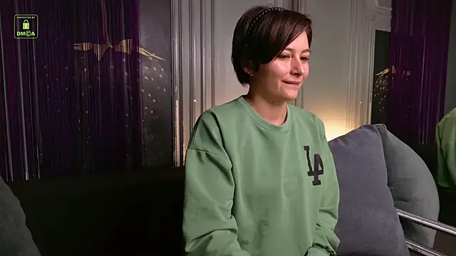 Snapshot of Ishtar_Divine chatting on October 27, 3:13 pm Ishtar Divine online show from October 27, 3:13 pm