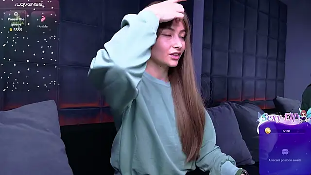 Ishtar Divine online show from March 25, 3:33 pm