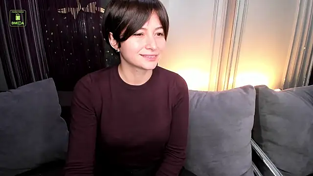 Snapshot of Ishtar_Divine chatting on November 17, 5:11 am Ishtar Divine online show from November 17, 5:11 am