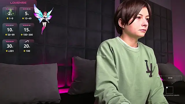 Snapshot of Ishtar_Divine chatting on November 13, 4:38 am Ishtar Divine online show from November 13, 4:38 am