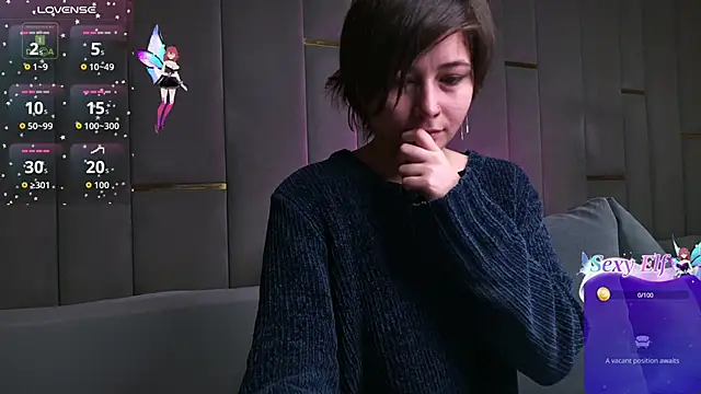 Snapshot of Ishtar_Divine chatting on February 11, 4:45 am Ishtar Divine online show from February 11, 4:45 am