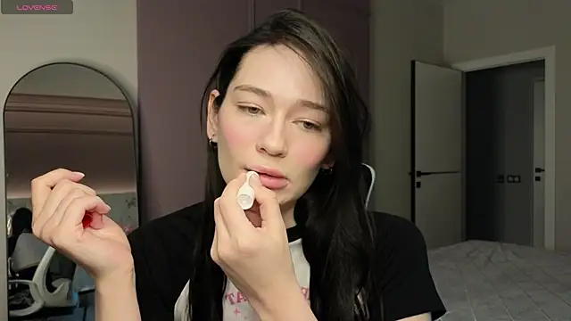 Snapshot of Misty_Rose chatting on February 8, 4:36 am Misty Rose online show from February 8, 4:36 am