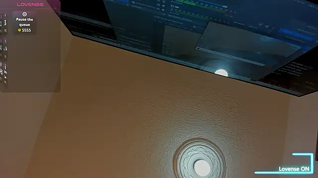 aggy castel online show from February 13, 2:50 pm