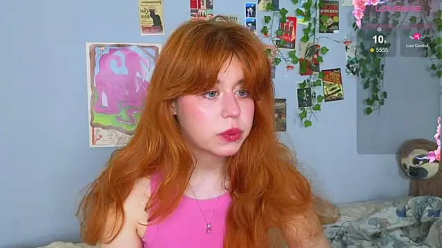 Snapshot of Penny_Staaar chatting on July 6, 7:59 am Penny Staaar online show from July 6, 7:59 am