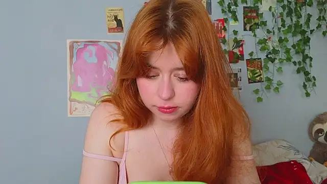 Snapshot of Penny_Staaar chatting on July 16, 7:27 am Penny Staaar online show from July 16, 7:27 am