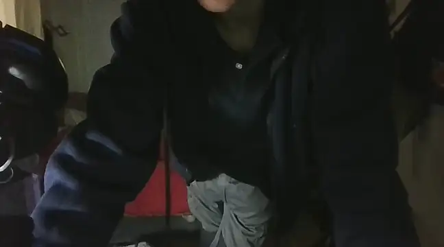 Khaizer01 online show from December 18, 12:29 pm