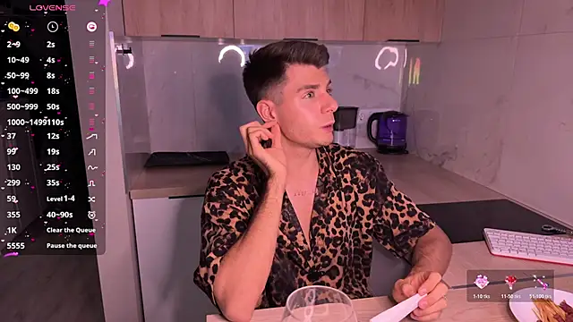 Walt Enjoy online show from November 22, 5:34 pm