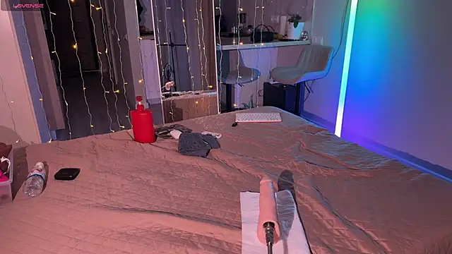 Walt Enjoy online show from December 3, 7:13 pm