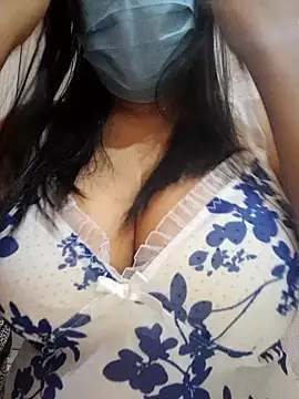 dalienR online show from February 1, 3:19 am