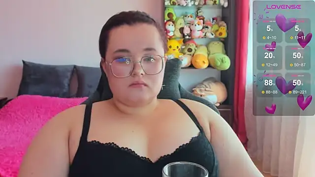 Snapshot of Jessica_Joy chatting on July 9, 6:36 am Jessica Joy online show from July 9, 6:36 am