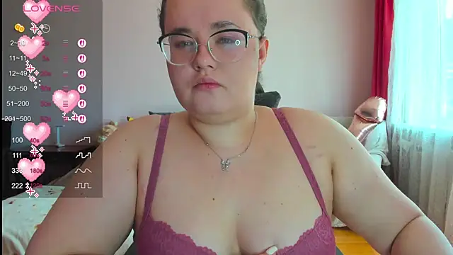 Snapshot of Jessica_Joy chatting on June 12, 6:55 am Jessica Joy online show from June 12, 6:55 am