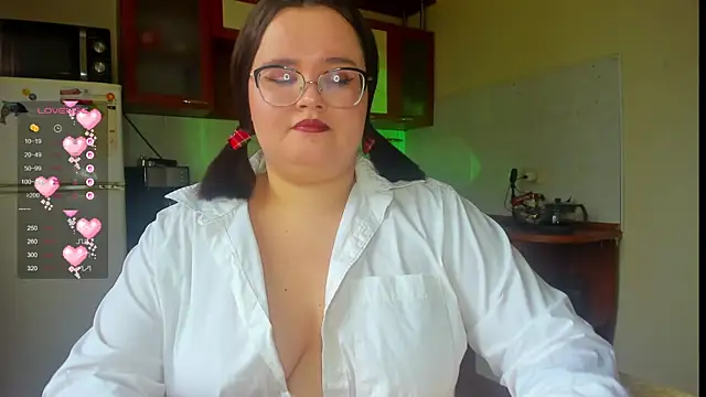 Snapshot of Jessica_Joy chatting on October 16, 8:00 am Jessica Joy online show from October 16, 8:00 am