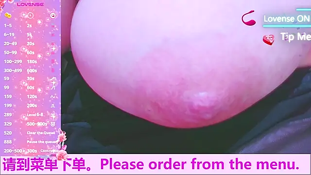 Weiwei5200 online show from October 8, 10:10 pm