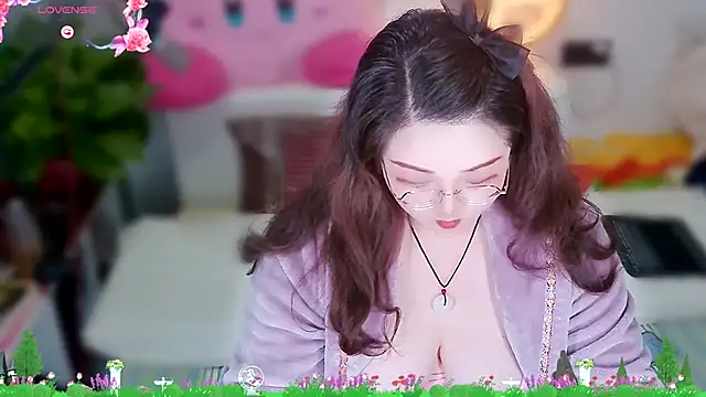 Weiwei5200 online show from December 21, 10:28 am