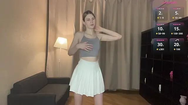 MoiraHavins online show from February 25, 5:02 pm