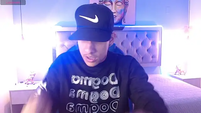 Snapshot of Jheidertwink chatting on January 17, 3:34 am Jheidertwink online show from January 17, 3:34 am