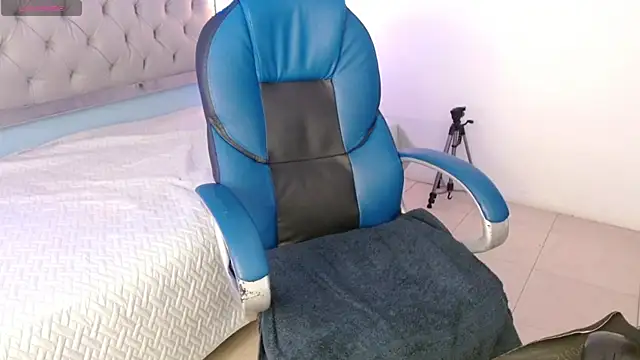 Snapshot of Jheidertwink chatting on January 21, 4:05 pm Jheidertwink online show from January 21, 4:05 pm