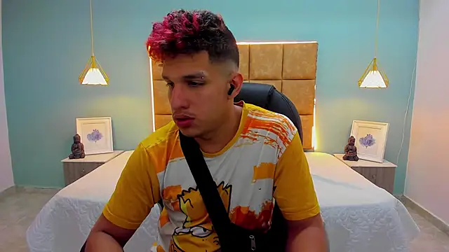 Snapshot of Jheidertwink chatting on September 28, 12:23 pm Jheidertwink online show from September 28, 12:23 pm