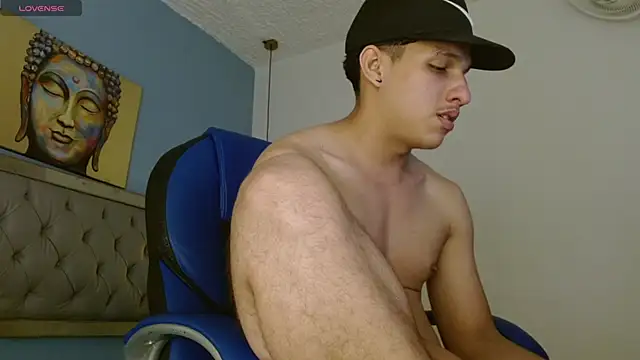 Snapshot of Jheidertwink chatting on January 31, 10:31 pm Jheidertwink online show from January 31, 10:31 pm