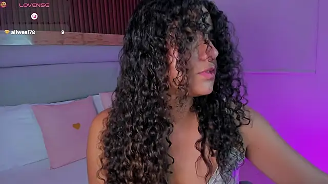 yaya23x online show from February 9, 7:34 pm