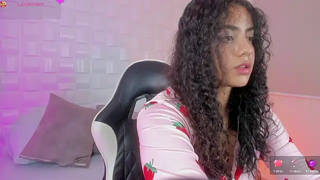 yaya23x online show from October 28, 2:49 pm