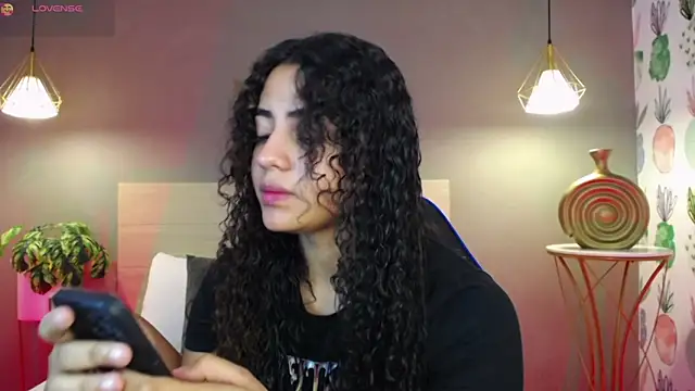 yaya23x online show from March 31, 1:57 pm