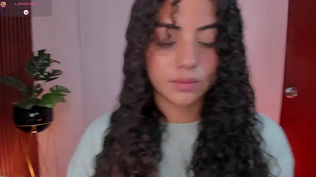 yaya23x online show from March 28, 2:18 pm