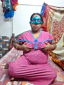 Real Desi Couple online show from December 12, 4:43 pm