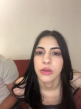 Snapshot of DanielaySeba chatting on October 11, 5:41 am DanielaySeba online show from October 11, 5:41 am