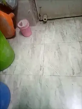 BusyMitt17 online show from February 25, 7:25 pm