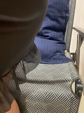 HoneyBearCpl online show from March 9, 3:26 pm