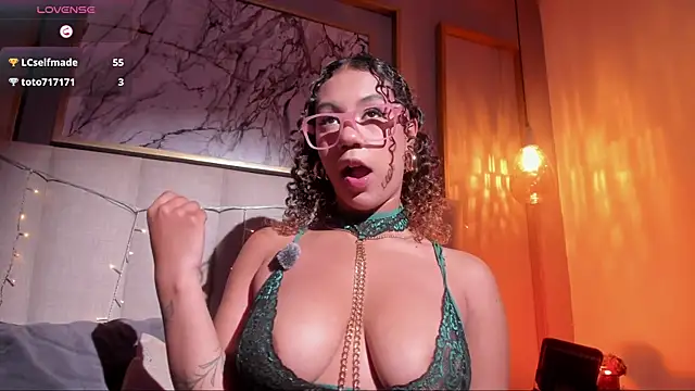 sade jackson1 online show from June 23, 5:27 am