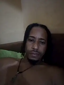 Alexpitt3131 online show from December 9, 4:05 pm