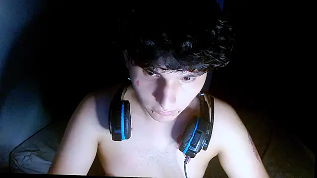 Charley quin online show from April 11, 11:41 pm