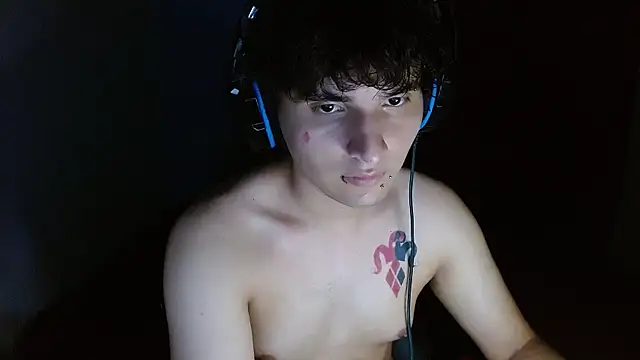 Charley quin online show from May 13, 2:18 am