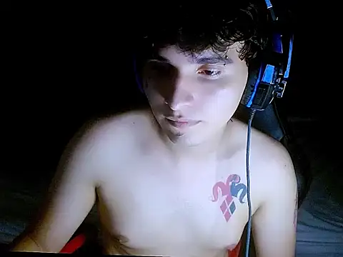 Charley quin online show from April 2, 11:22 pm