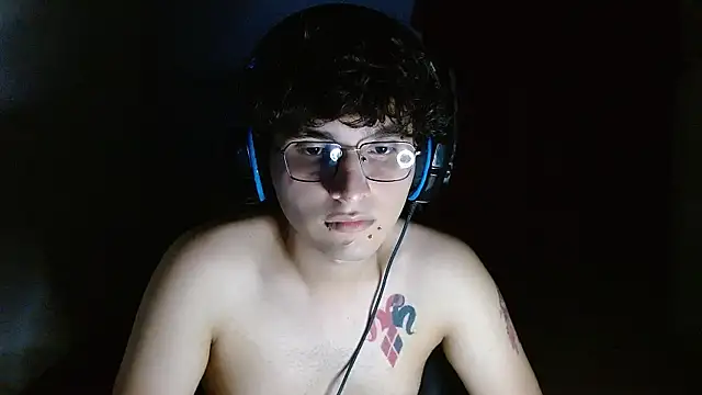 Charley quin online show from May 17, 1:16 am