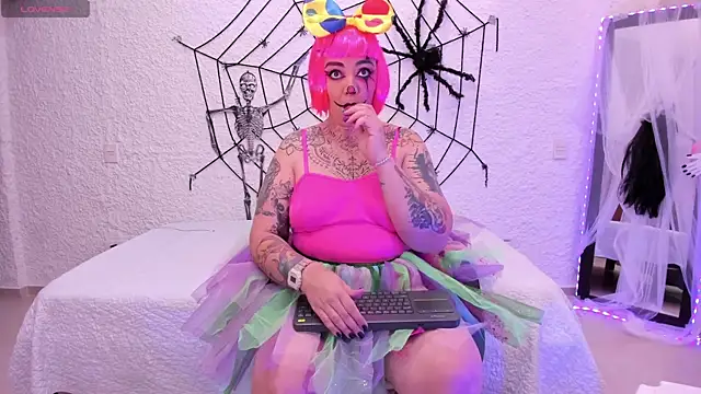 Snapshot of poisson_ivy chatting on October 24, 7:57 pm poisson ivy online show from October 24, 7:57 pm